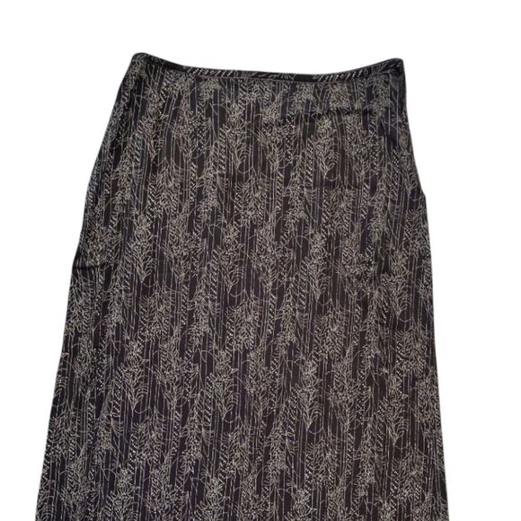 VTG Black Floral Textured Whimsigoth Straight Midi Skirt with Back Slit Large - Picture 3 of 8